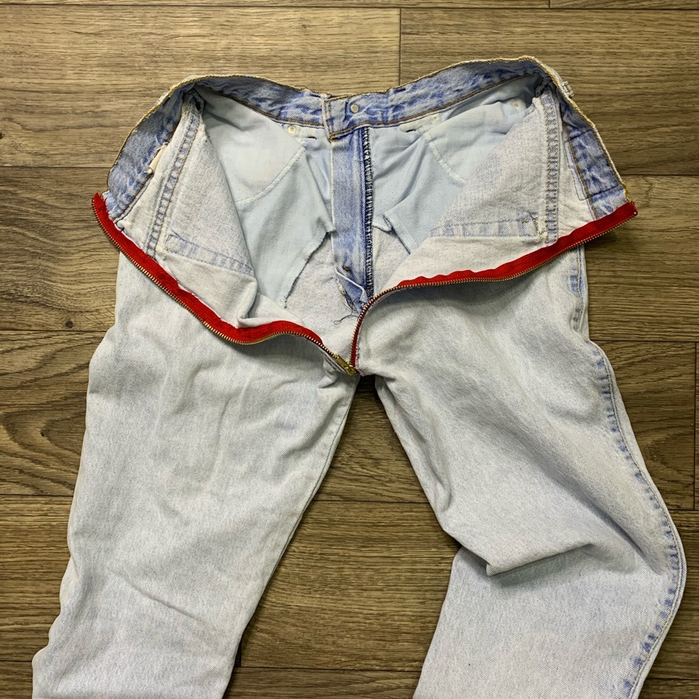 Reworked ASS Zipper Levis Womens Jeans